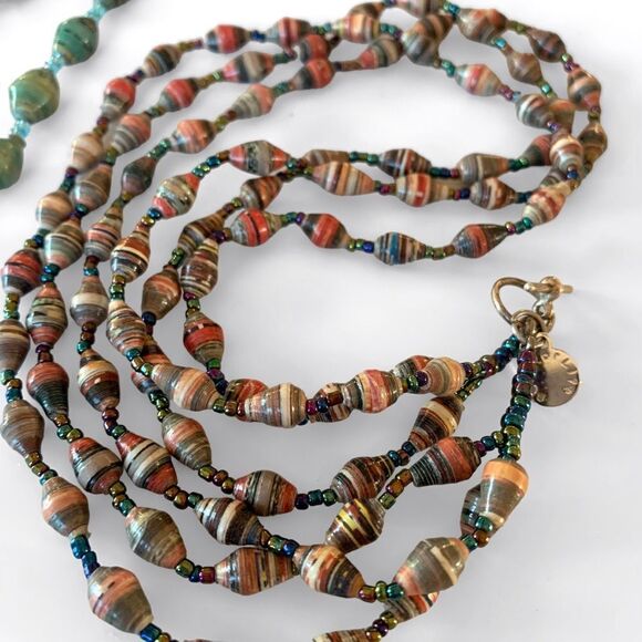 Paper Bead Necklaces Lot - Picture 2 of 4